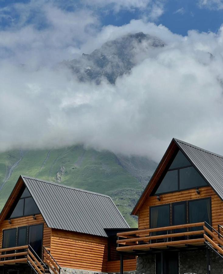 Kazbegi Inn Cottages المظهر الخارجي الصورة