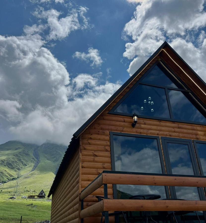 Kazbegi Inn Cottages المظهر الخارجي الصورة