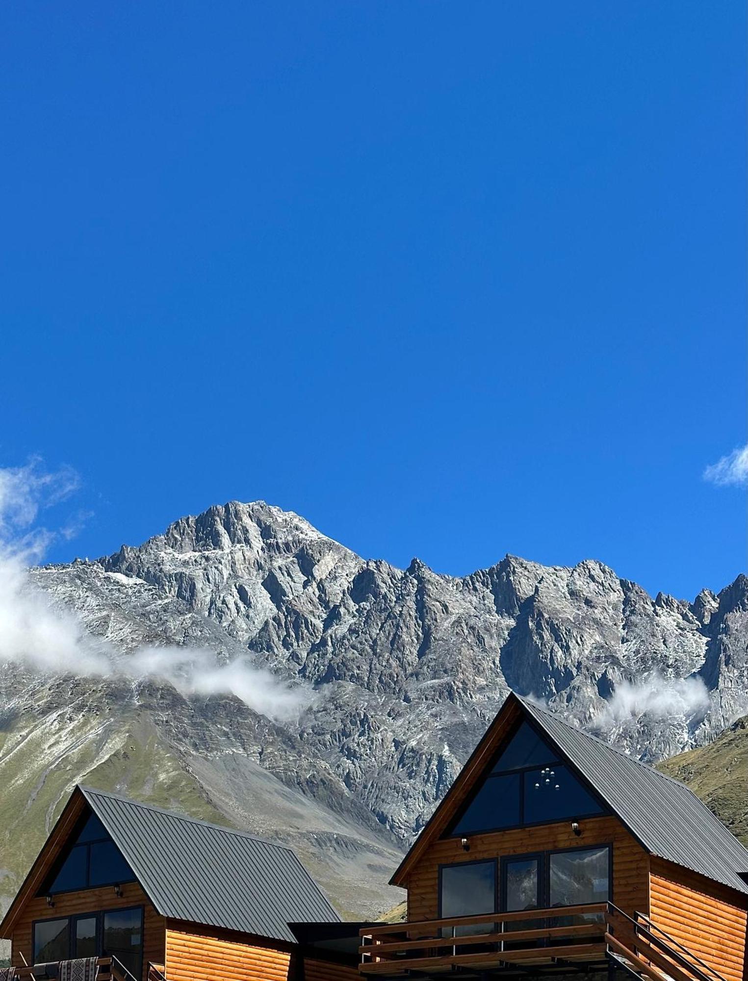 Kazbegi Inn Cottages المظهر الخارجي الصورة