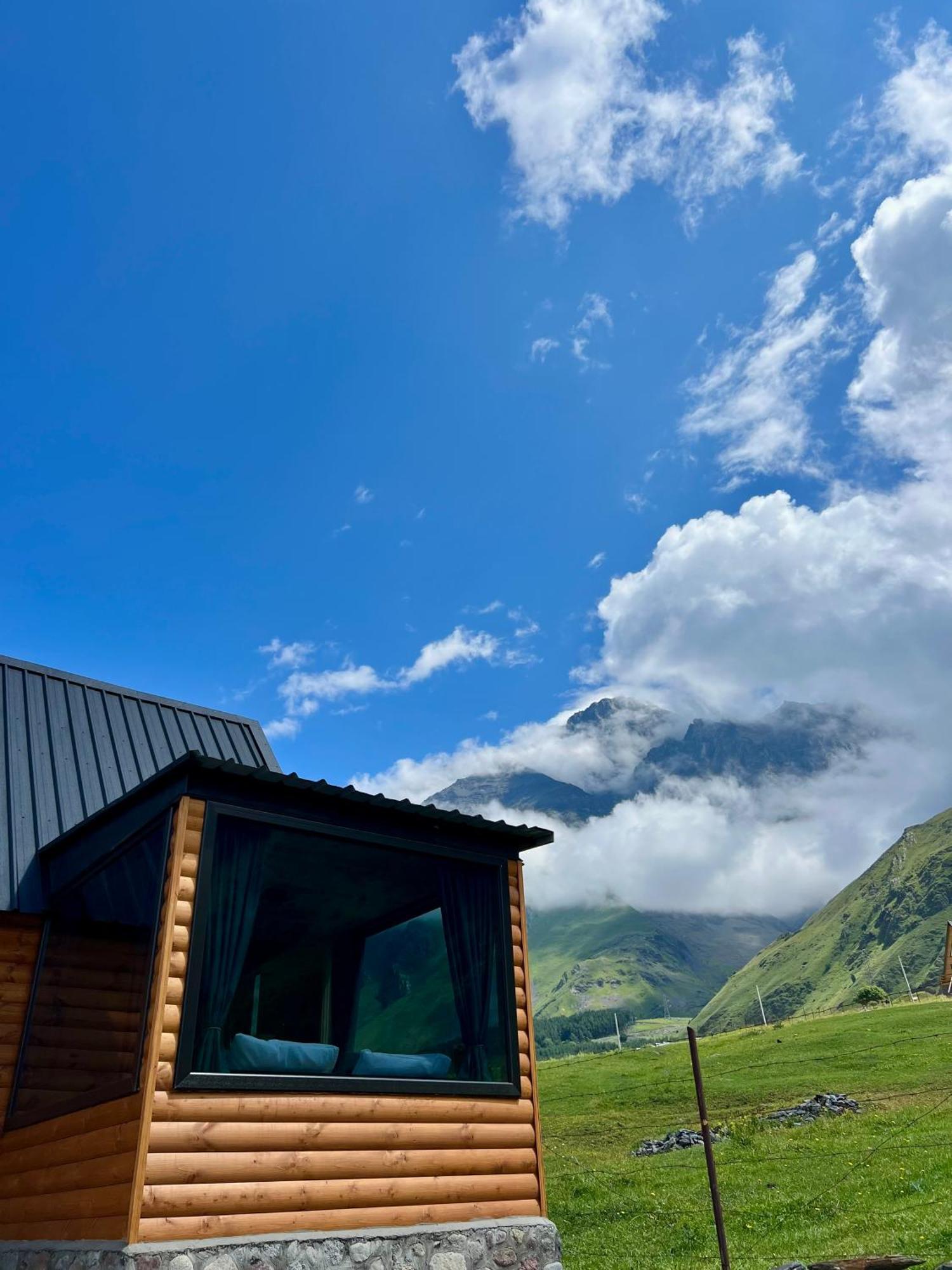 Kazbegi Inn Cottages المظهر الخارجي الصورة